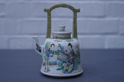 A fine Chinese famille verte teapot and cover, Kangxi